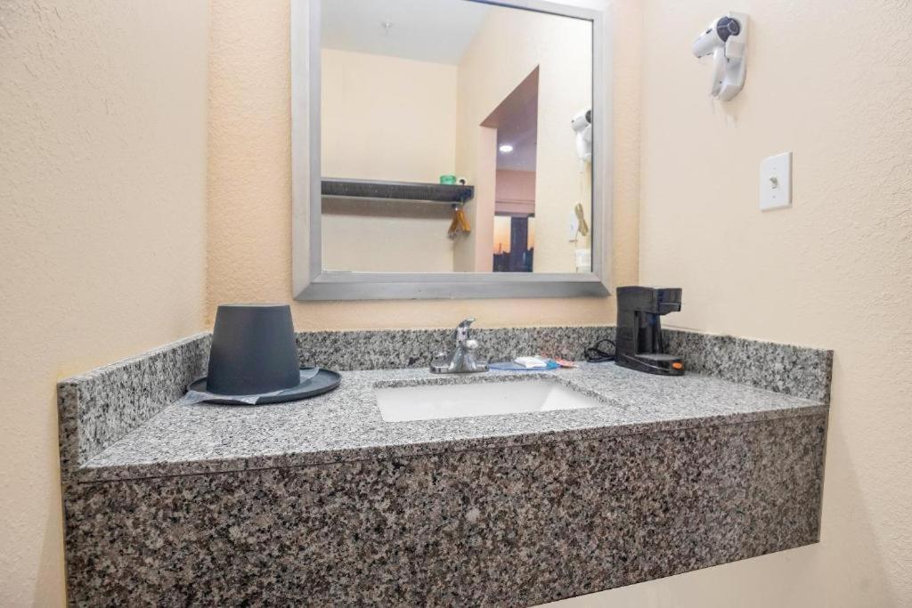 Royal Inn & Suites Adairsville Luaran gambar